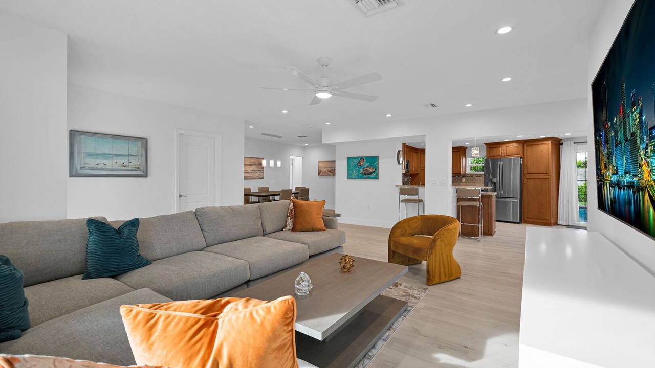 Photo of Others in Lake Ida Shores