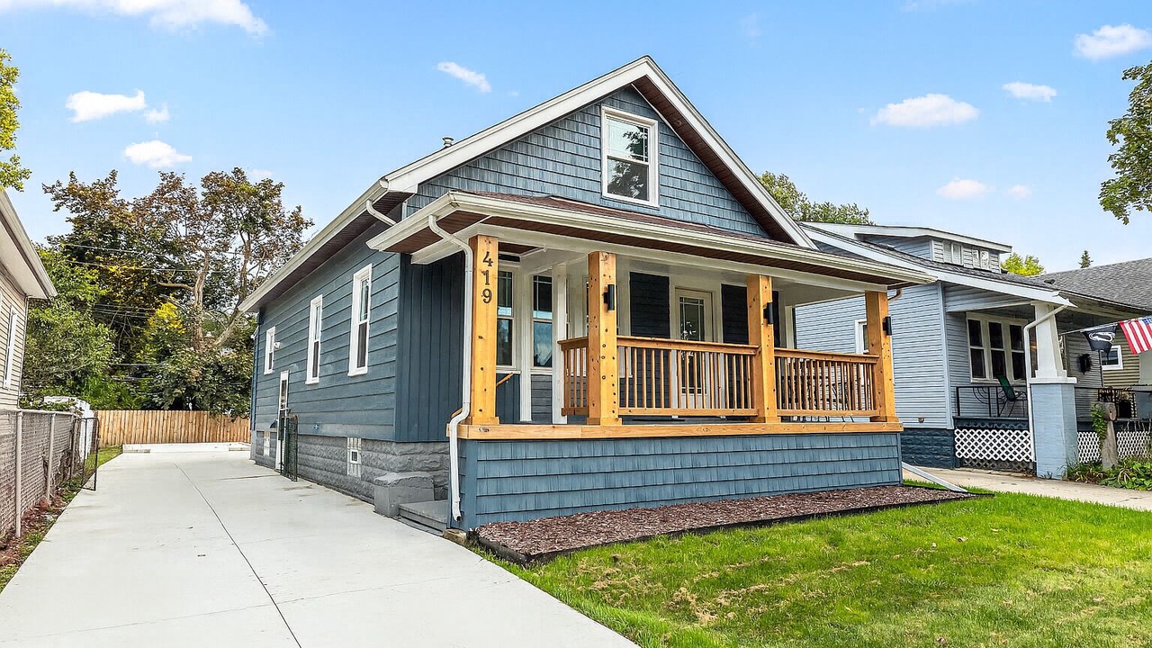 Photo of Outdoor in Royal Oak