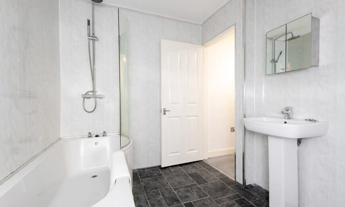 Photo of Bathroom in Haswell Plough