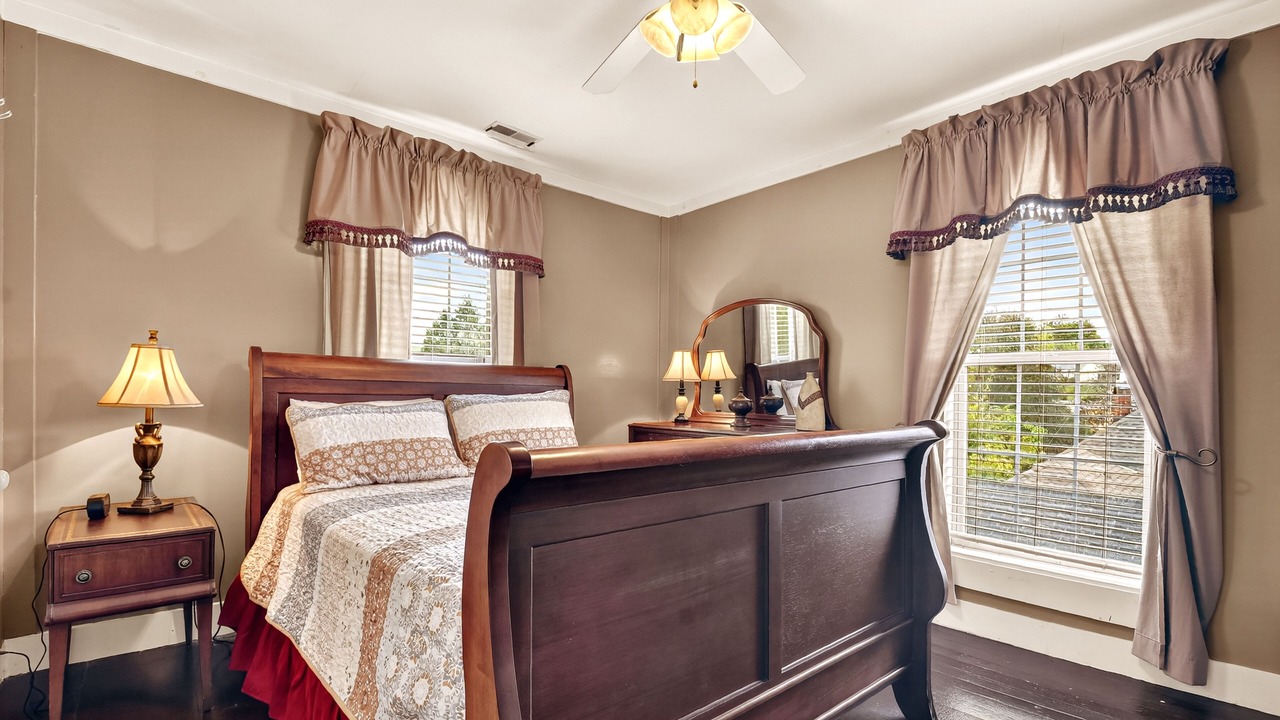 Photo of Bedroom in Ducktown