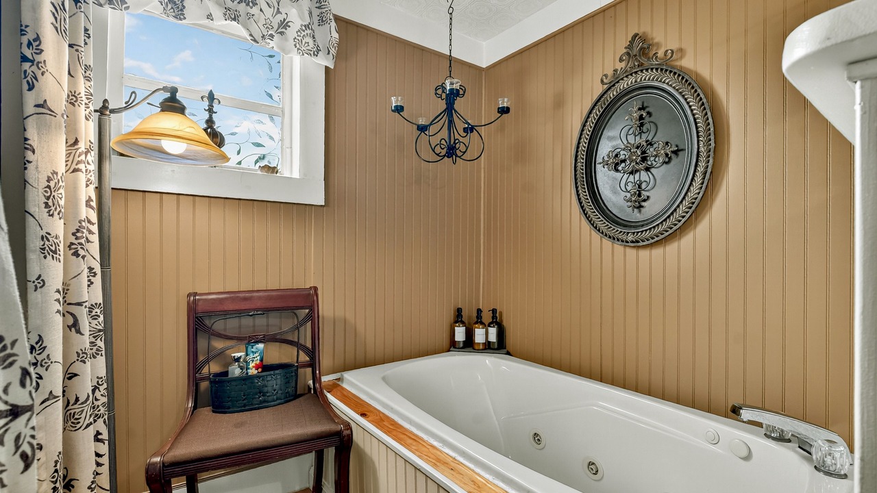 Photo of Bathroom in Ducktown