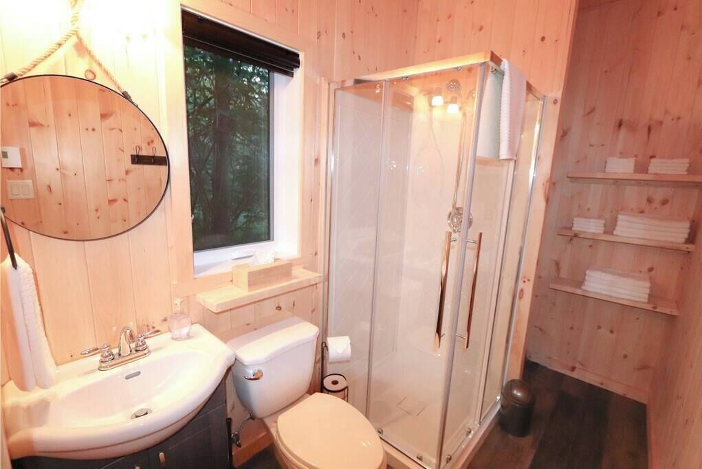 Photo of Bathroom in Shannon