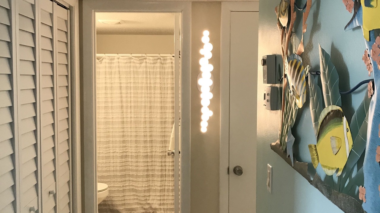 Photo of Bathroom in Golden Beach