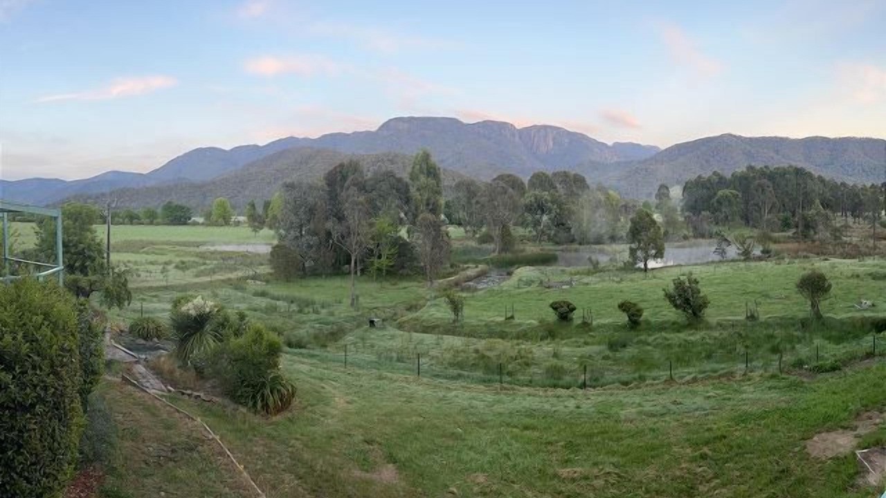 Photo of Others in Buckland