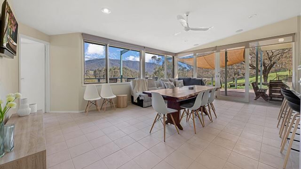 Photo of Others in Buckland