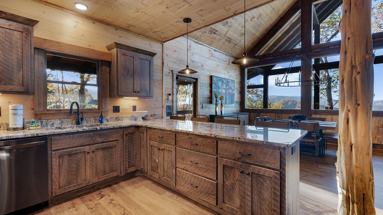 Photo of Others in Aska