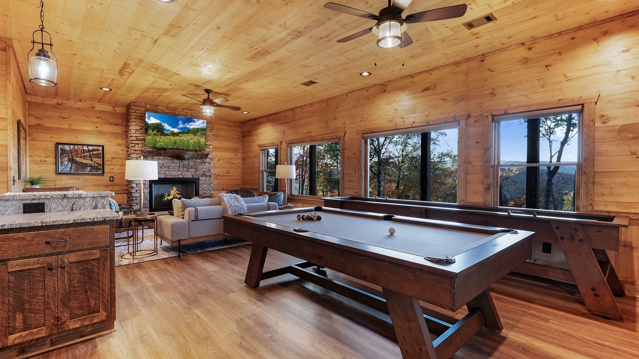 Photo of Others in Aska