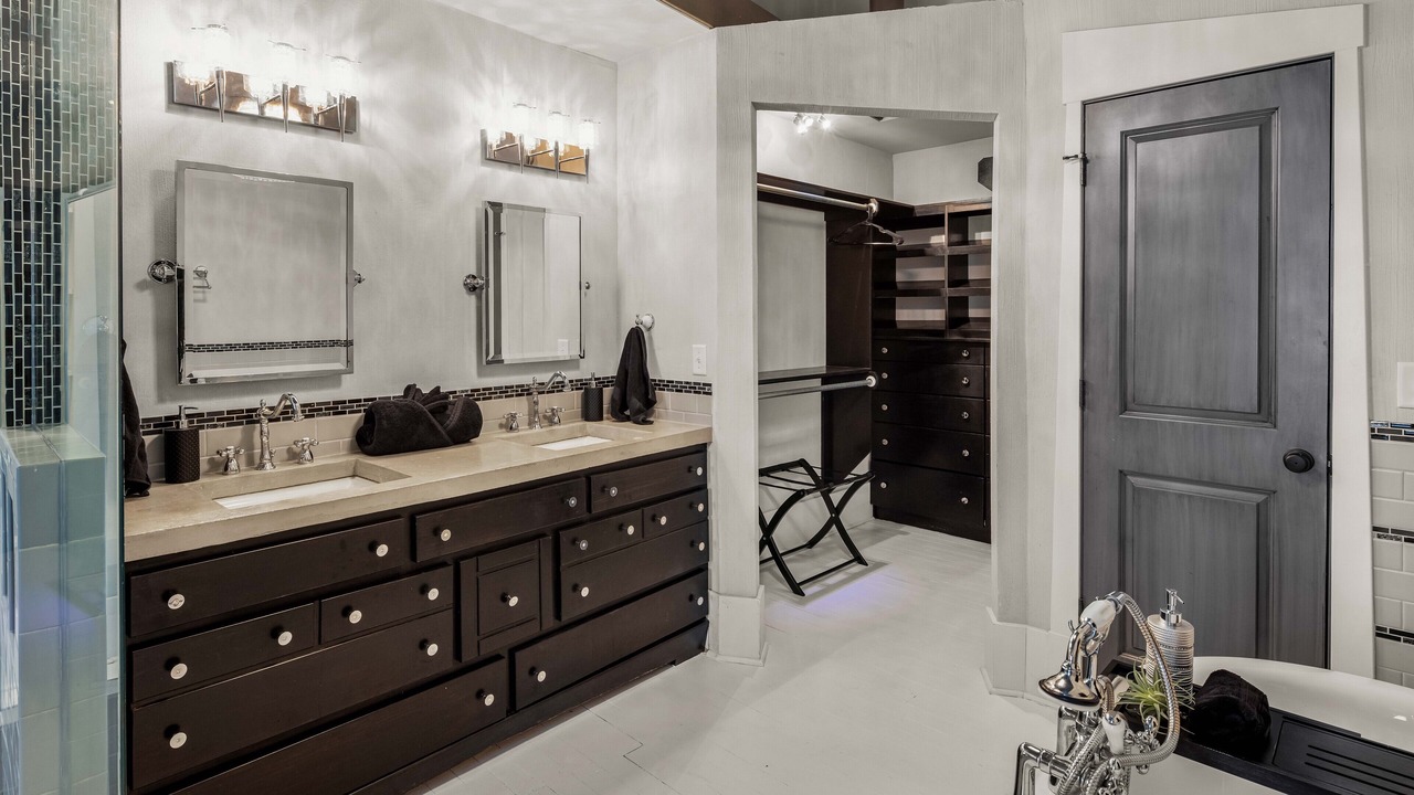 Photo of Others in Siloam Springs