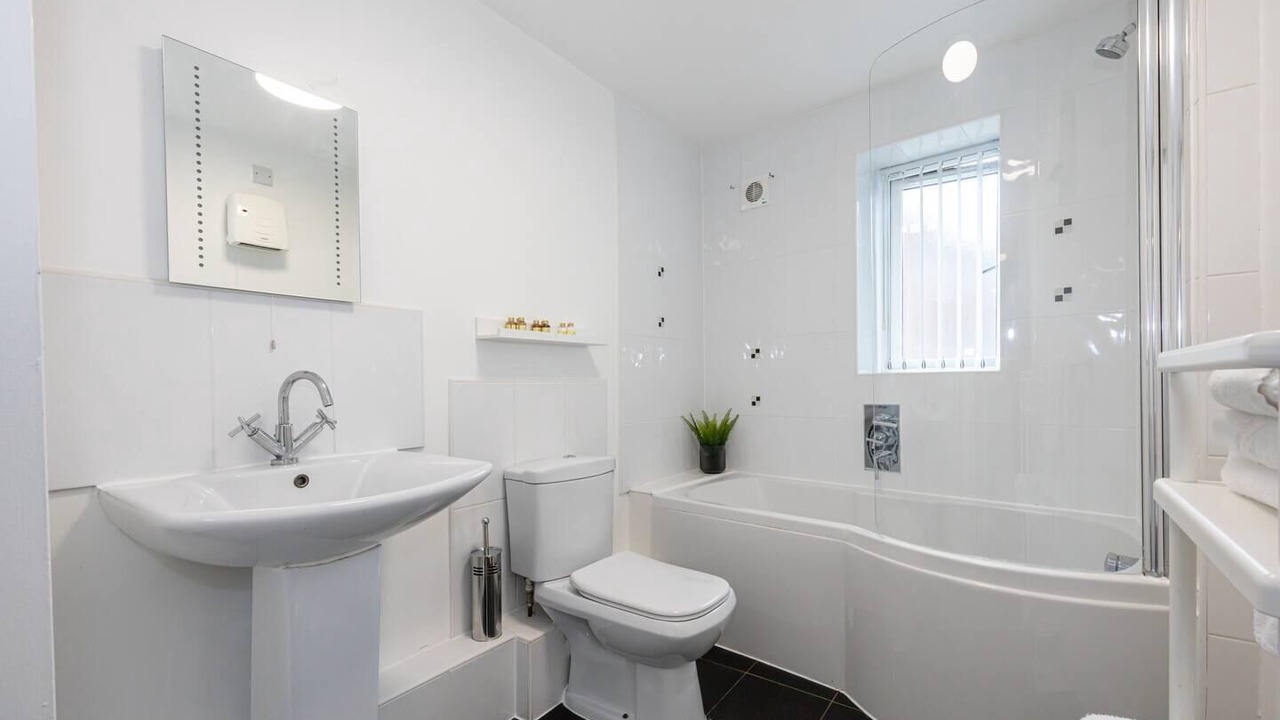 Photo of Bathroom in Chorlton-cum-Hardy