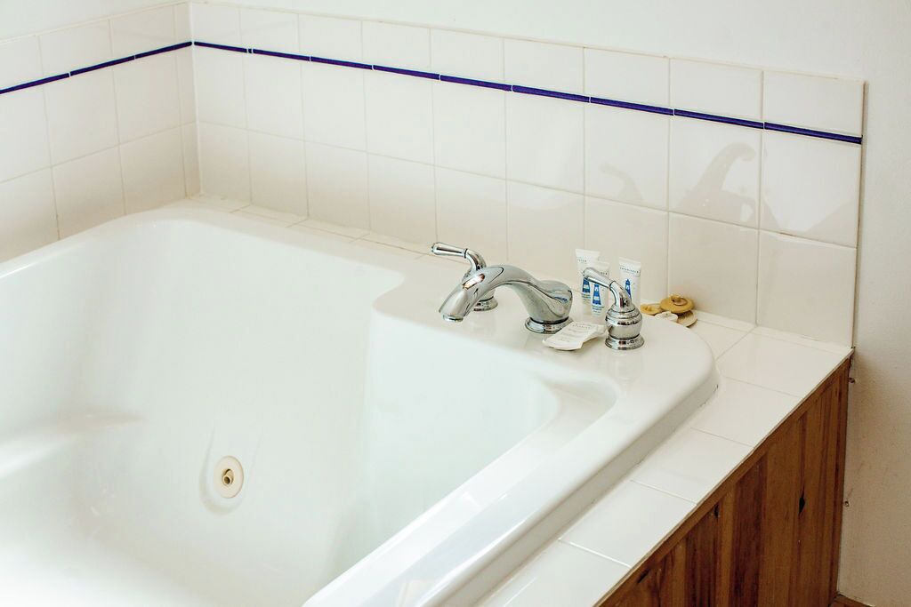Photo of Bathroom in Boutiliers Point