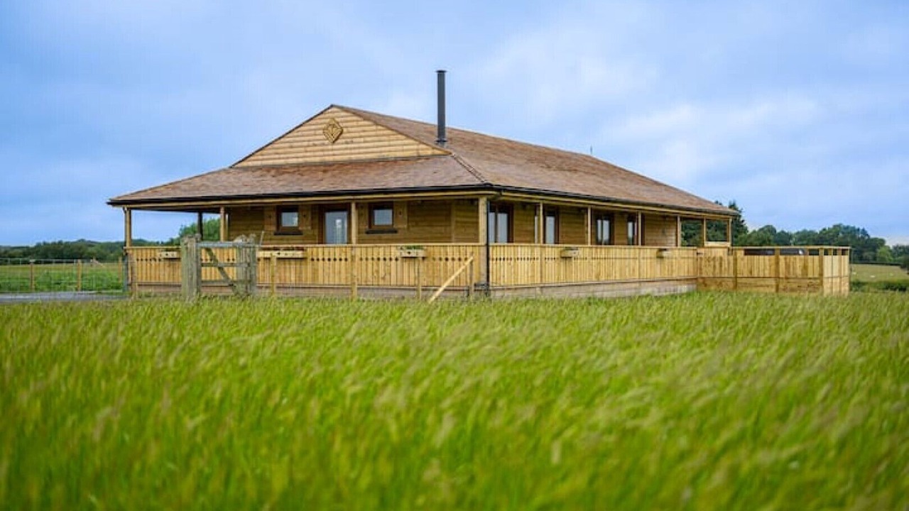 Photo of Outdoor in Stone in Oxney