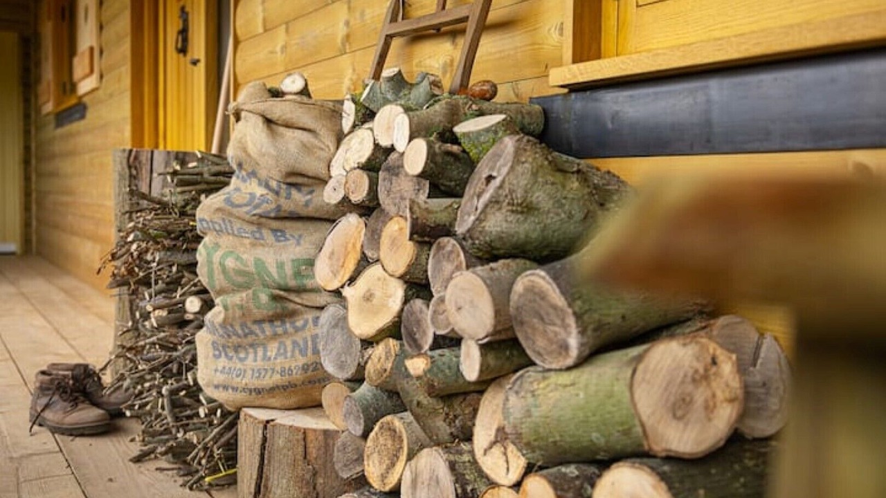 Photo of Bedroom in Stone in Oxney