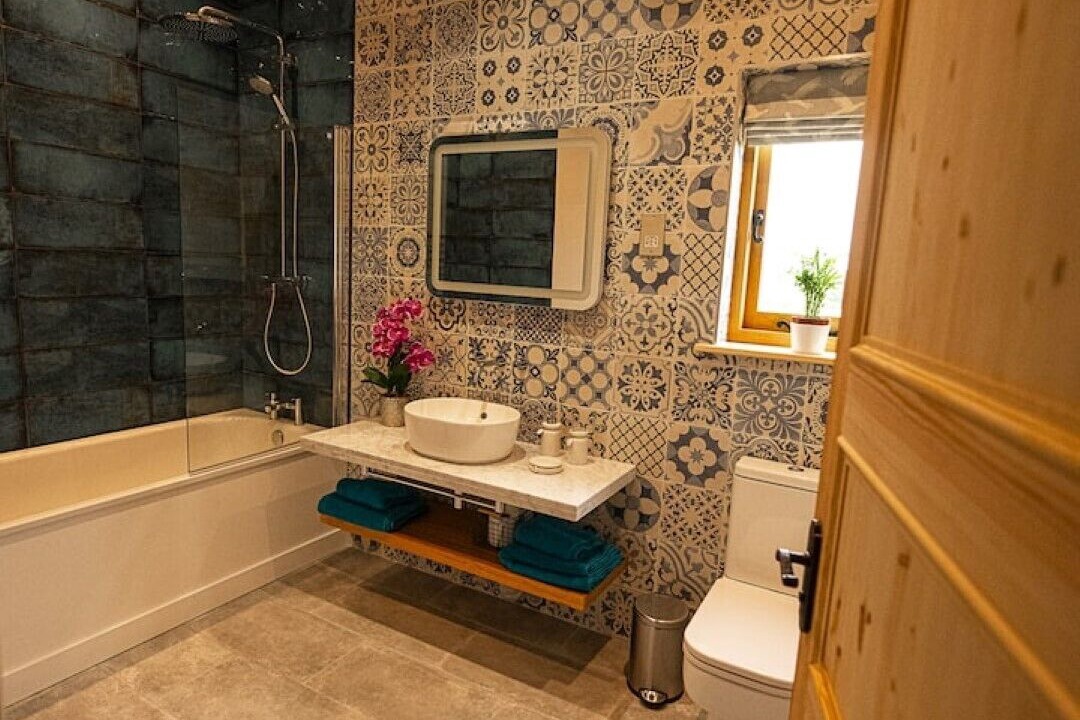 Photo of Bathroom in Stone in Oxney