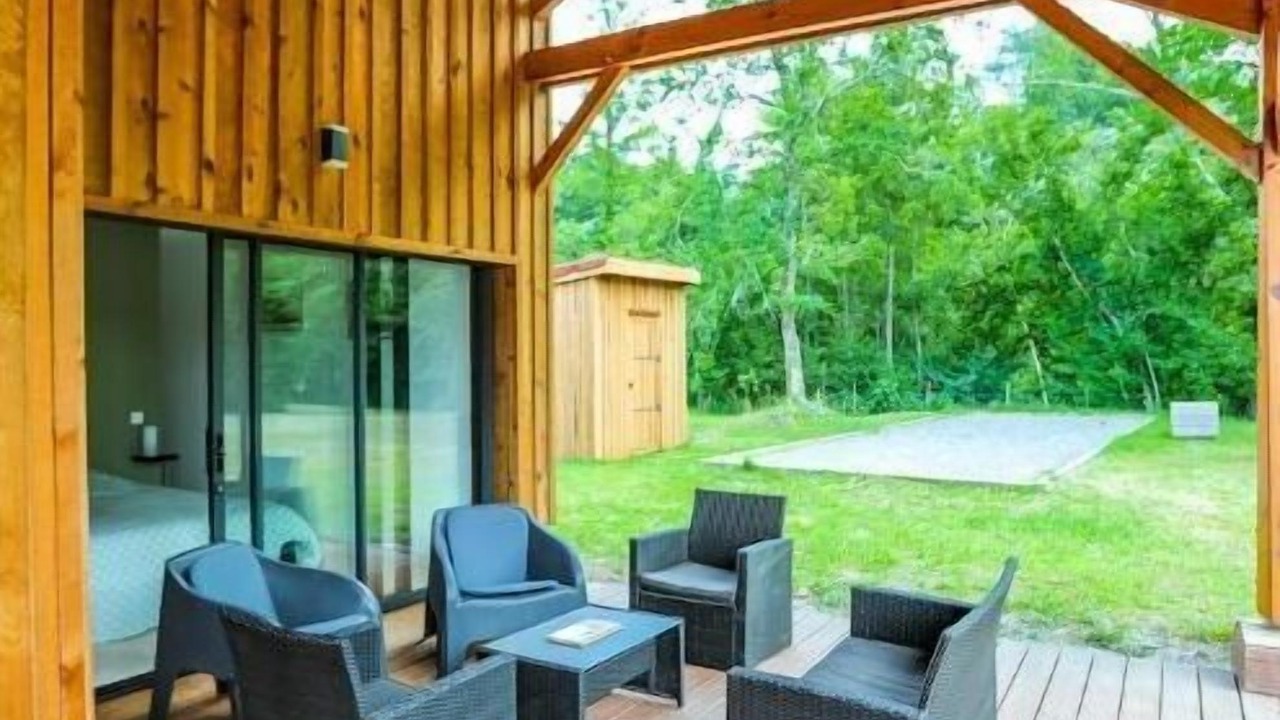 Photo of Patio Balcony in Saint-Paul-en-Born