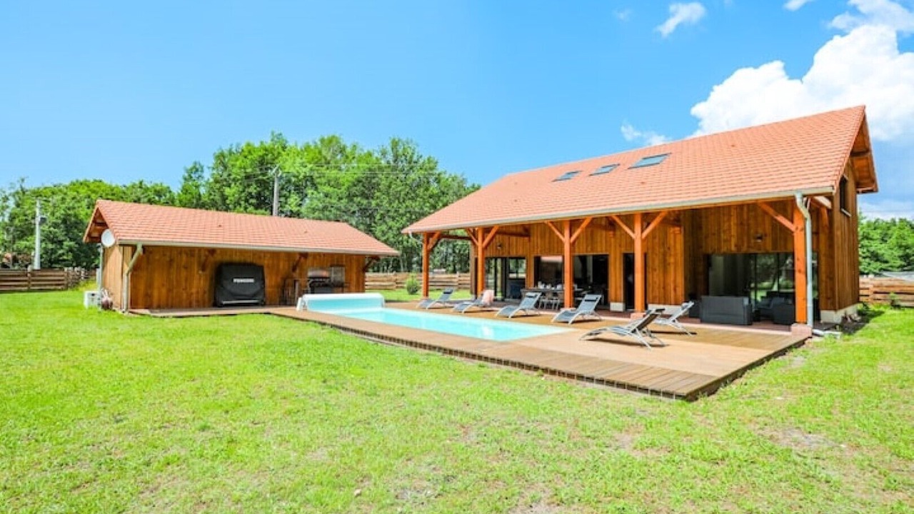 Photo of Outdoor in Saint-Paul-en-Born