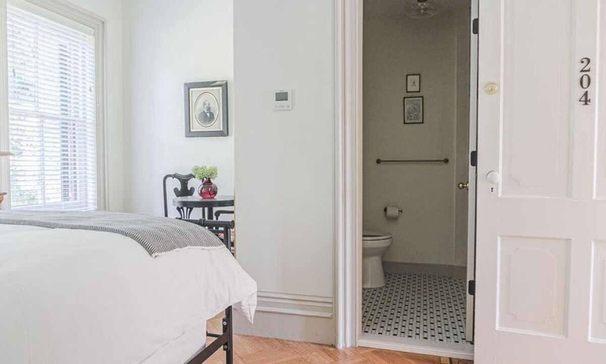 Photo of Bedroom in Kingston