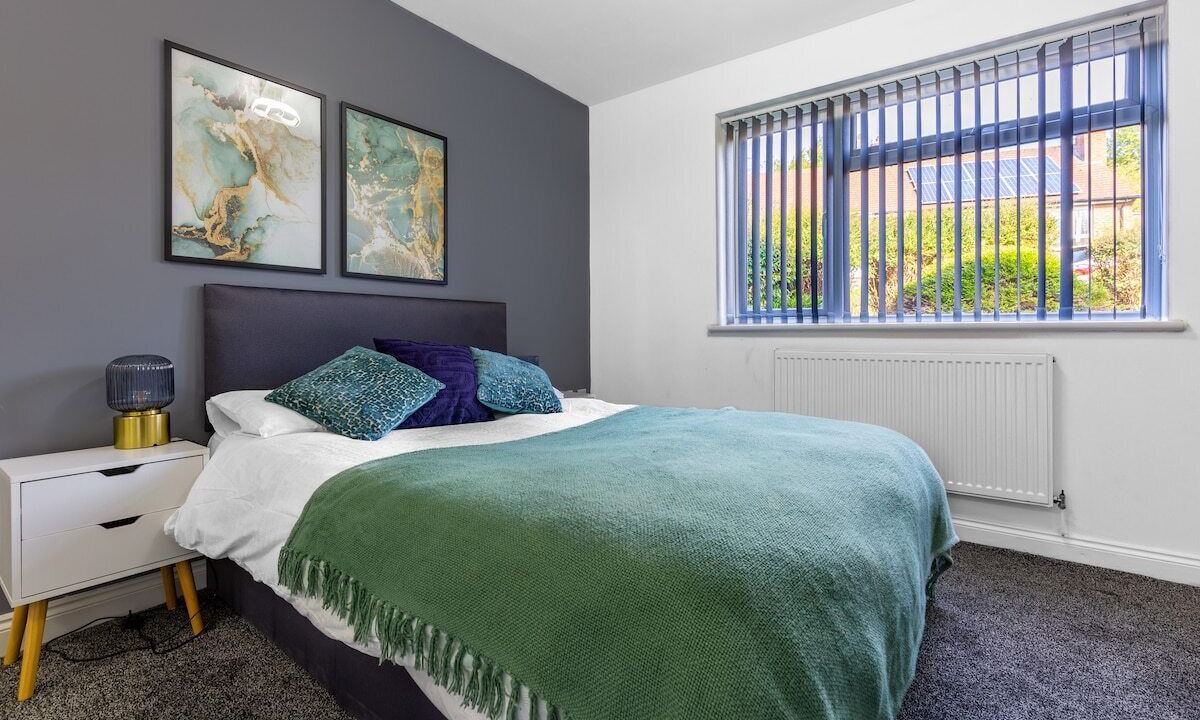 Photo of Bedroom in Northampton