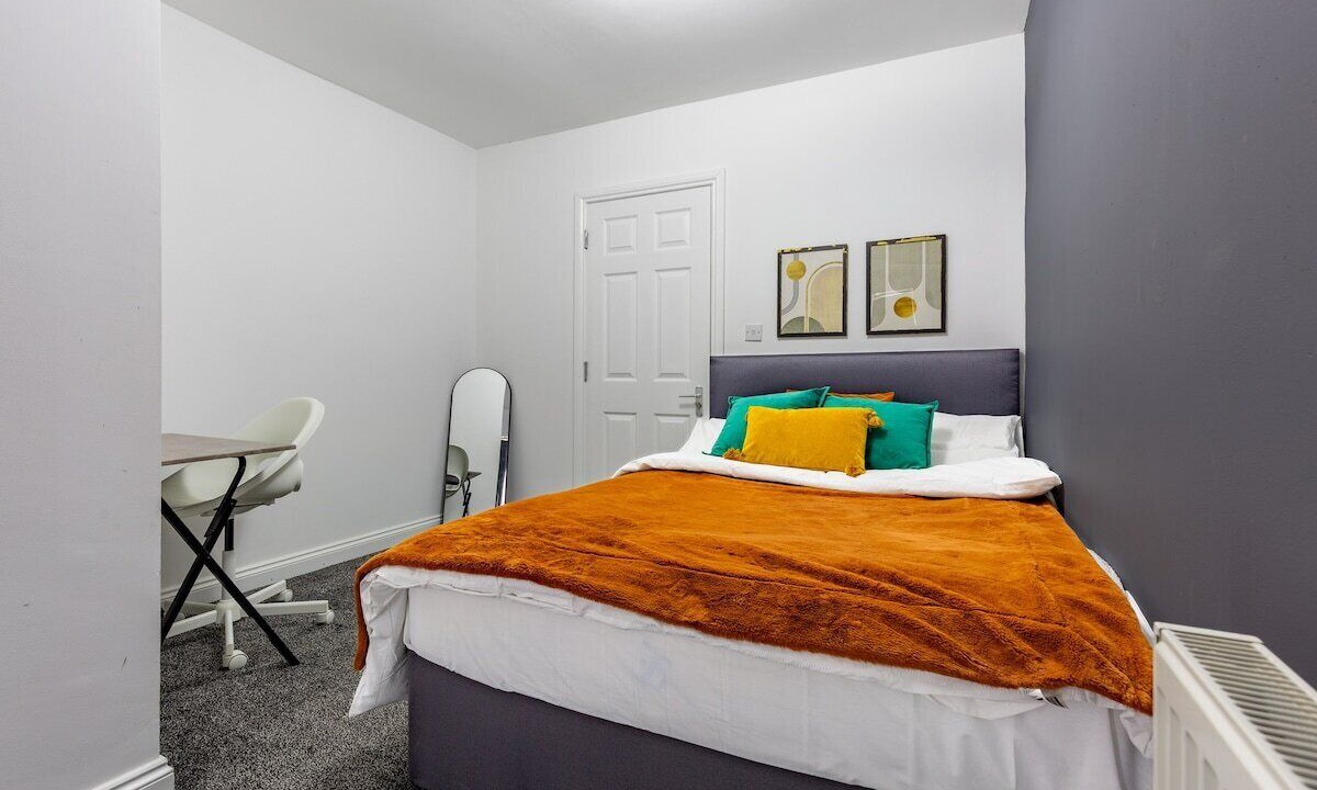 Photo of Bedroom in Northampton