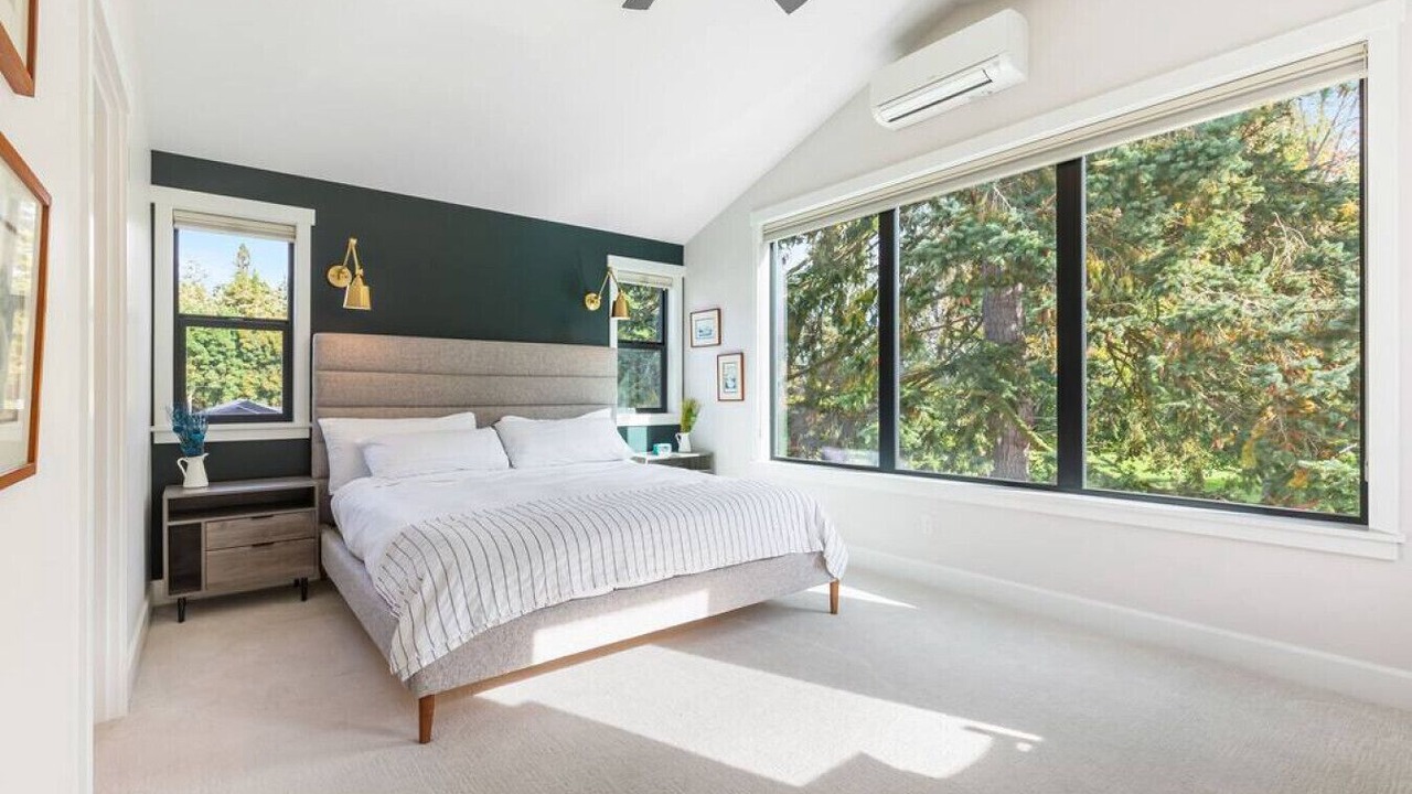 Photo of Bedroom in Matthews Beach