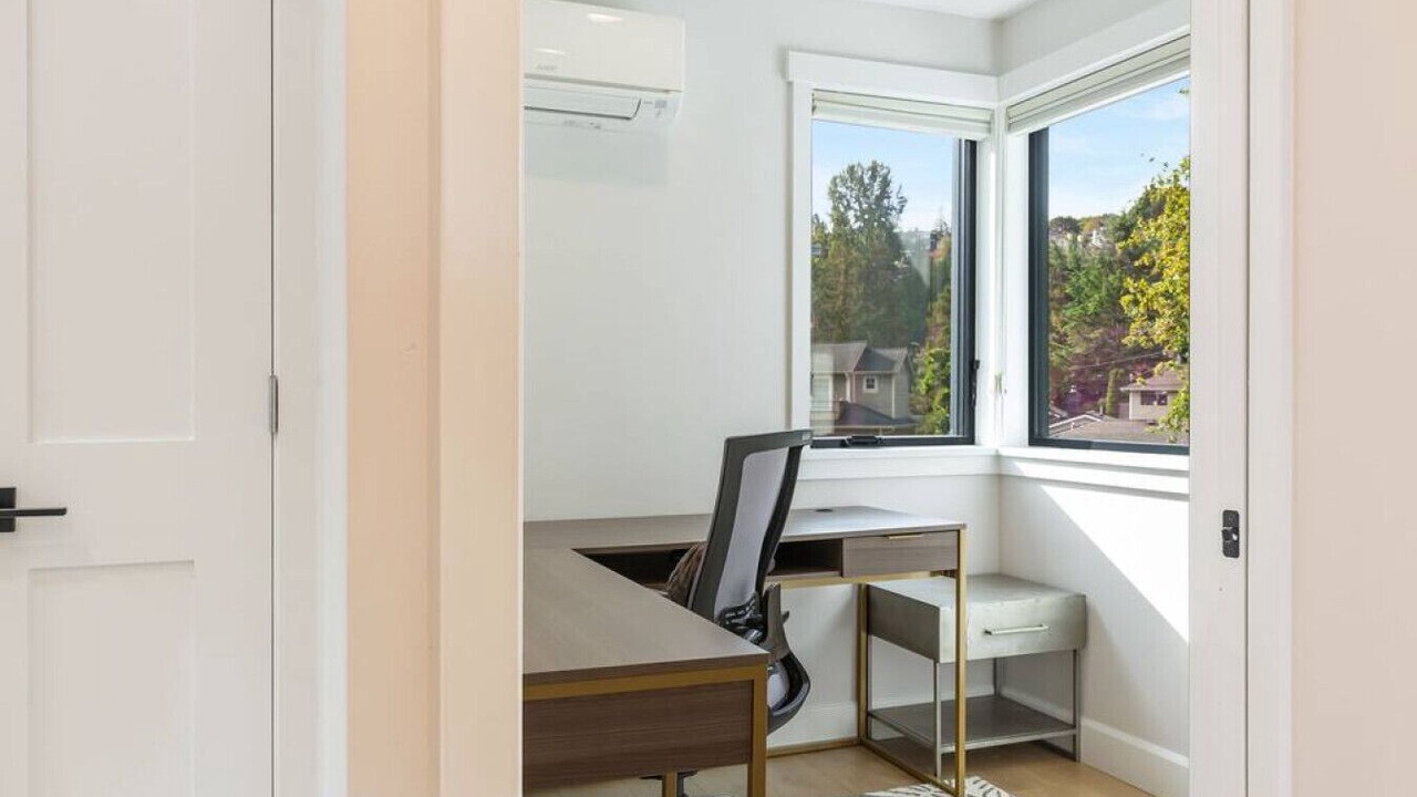 Photo of Others in Matthews Beach