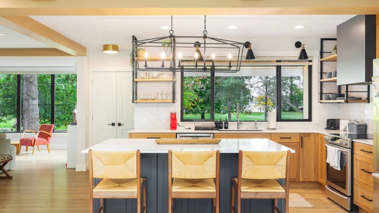 Photo of Kitchen in Matthews Beach