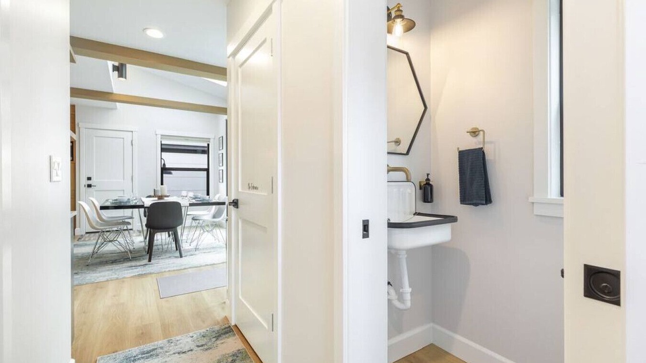 Photo of Others in Matthews Beach