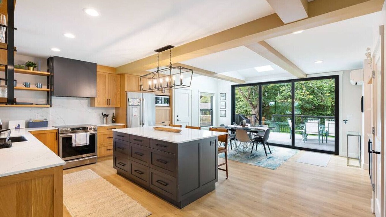 Photo of Kitchen in Matthews Beach