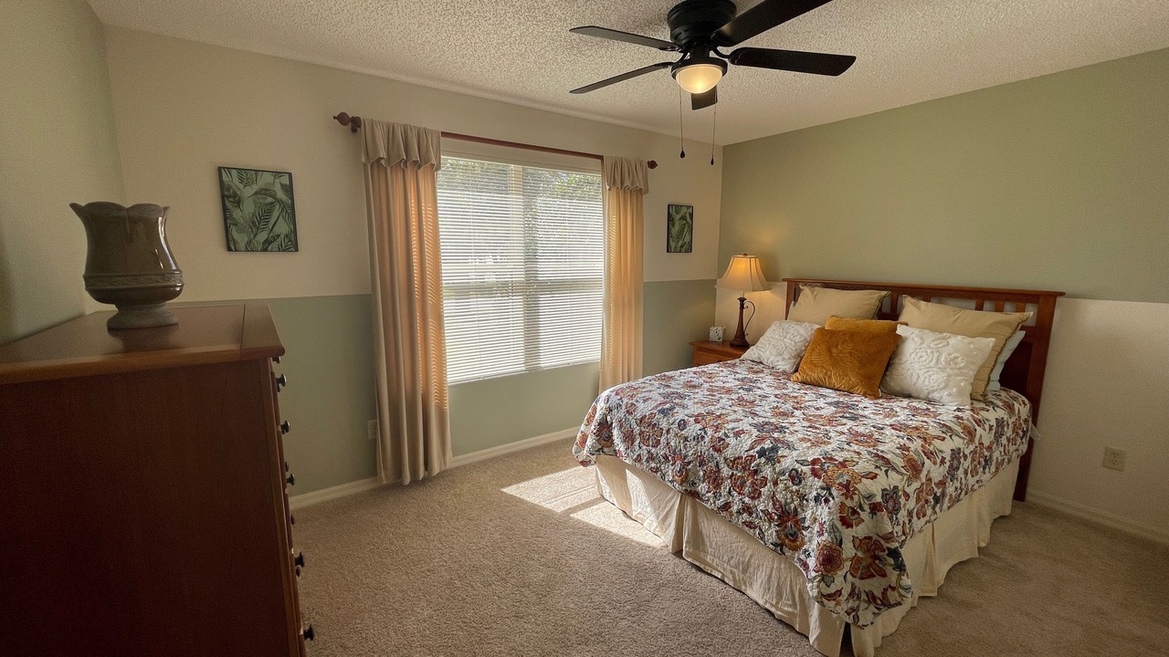 Photo of Bedroom in Duval