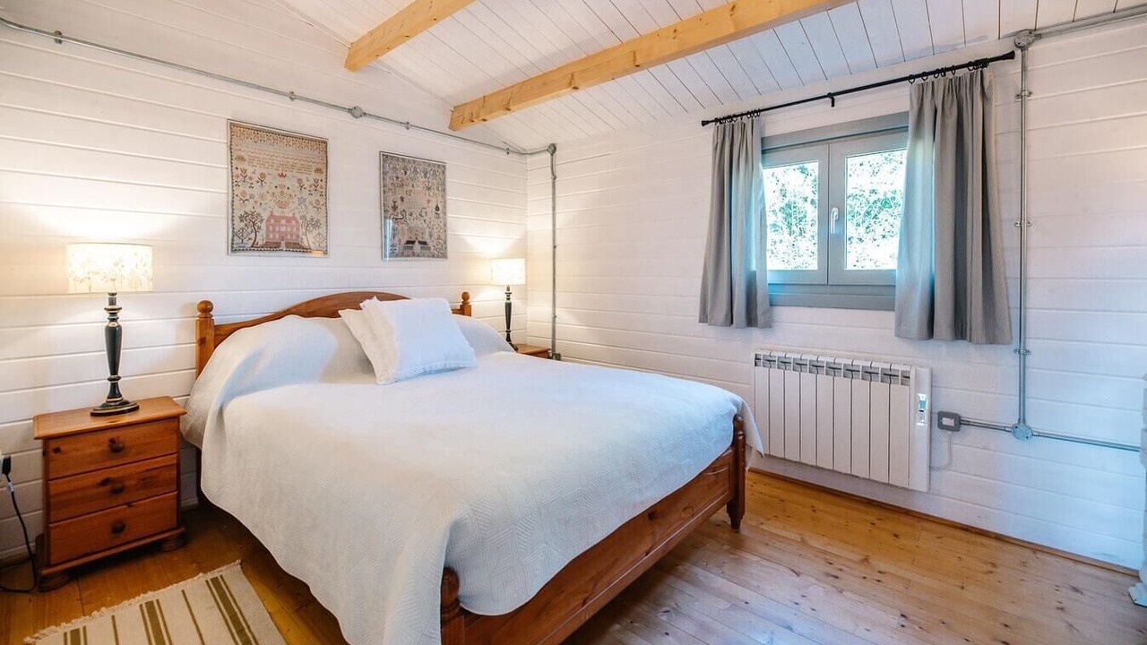 Photo of Bedroom in Woodbridge