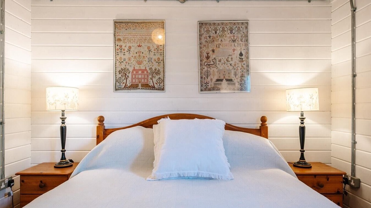 Photo of Bedroom in Woodbridge