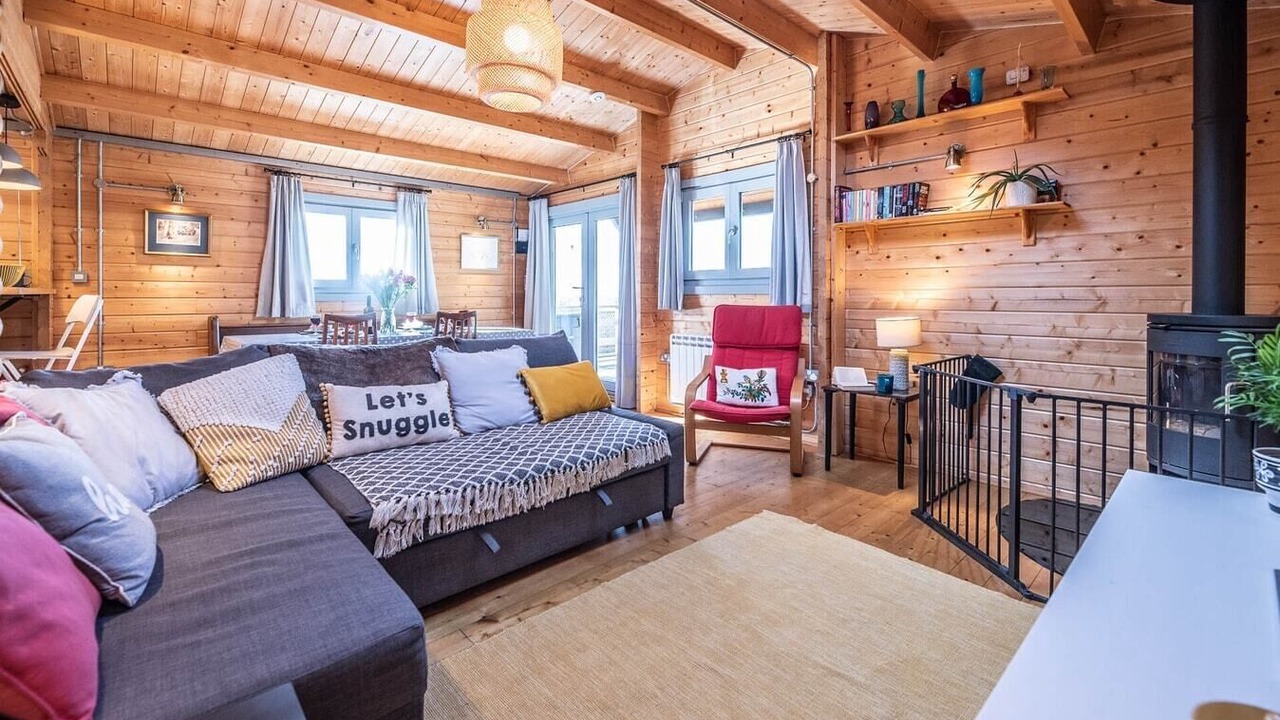 Photo of Livingroom in Woodbridge