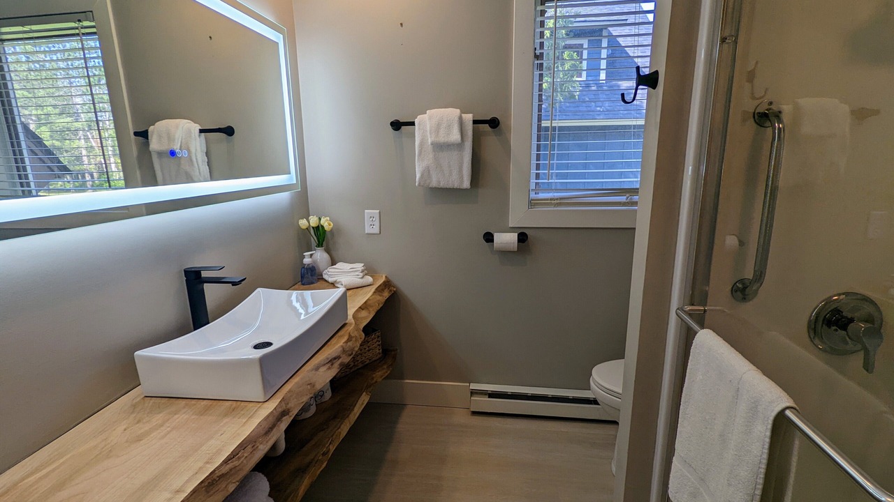 Photo of Bathroom in Duluth