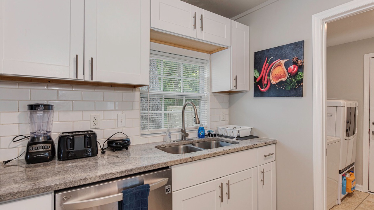 Photo of Kitchen in Enderly Park