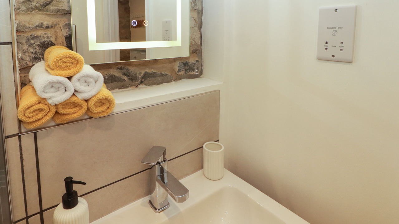 Photo of Bathroom in Tavernspite