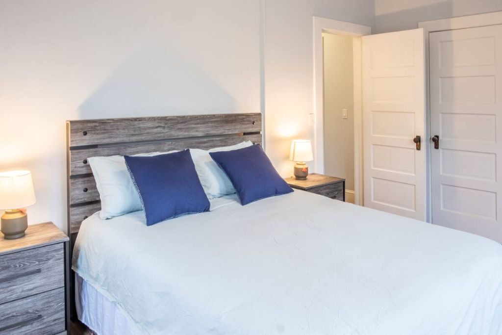 Photo of Bedroom in Newburgh