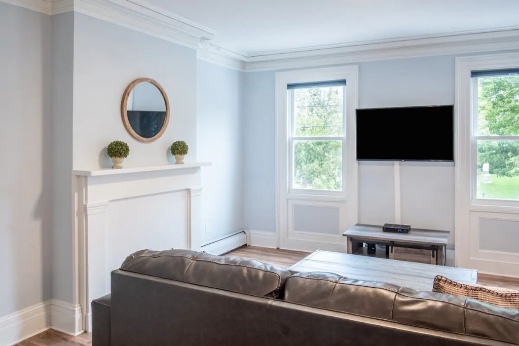 Photo of Livingroom in Newburgh