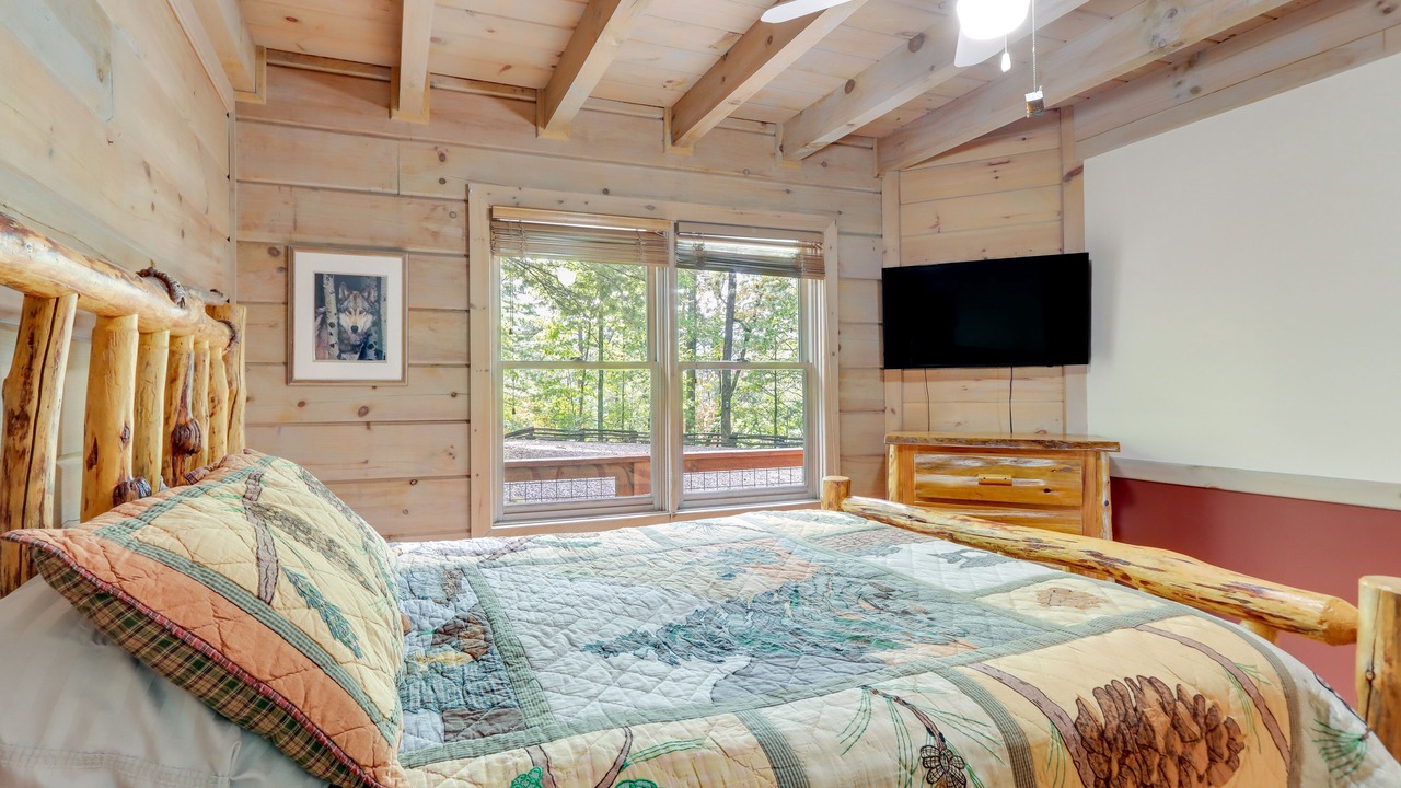 Photo of Bedroom in Hidden Lake