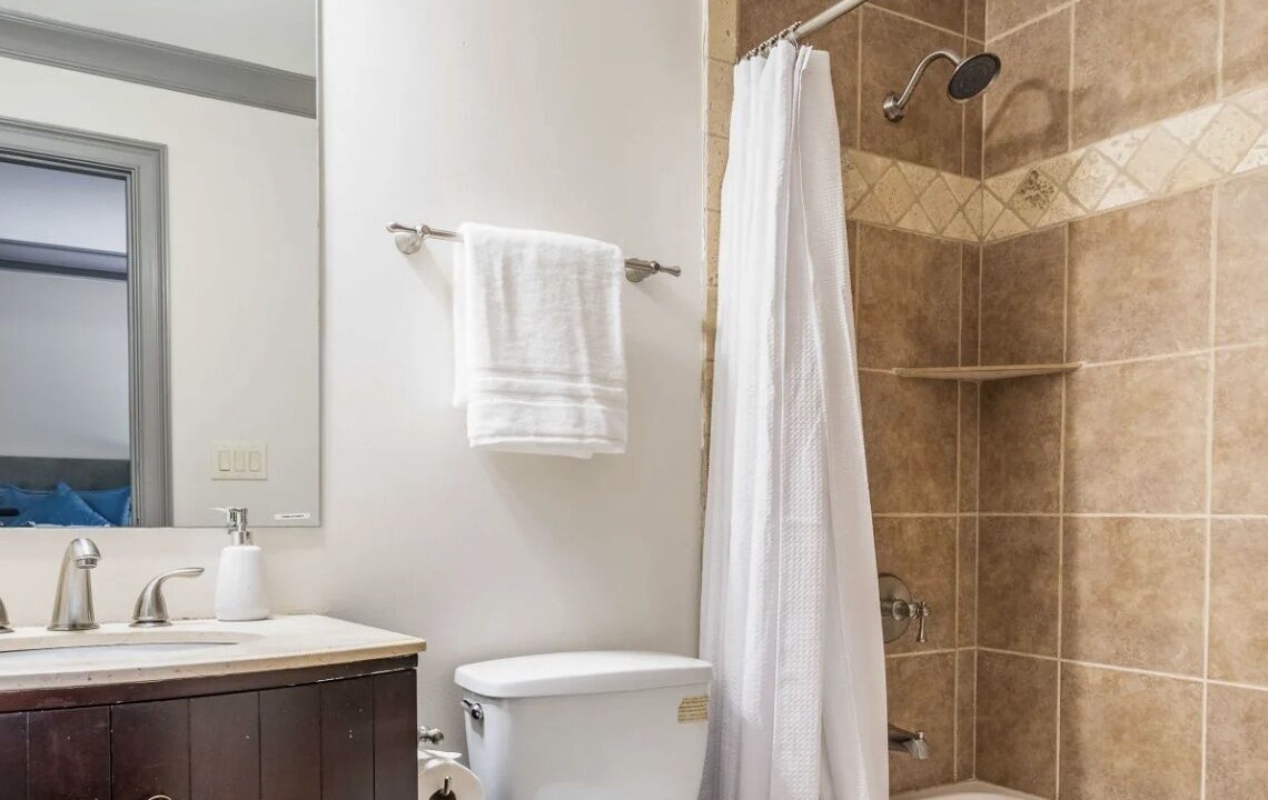 Photo of Bathroom in Church Street