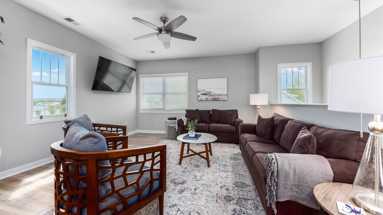 Photo of Bedroom in Issue