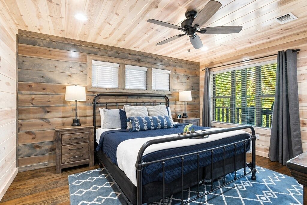 Photo of Bedroom in Golden