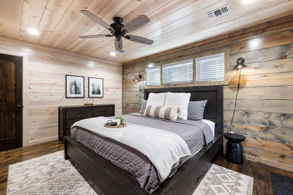 Photo of Bedroom in Golden