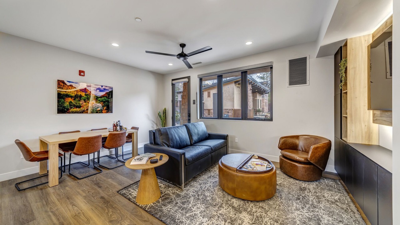 Photo of Livingroom in Zion National Park South Entrance