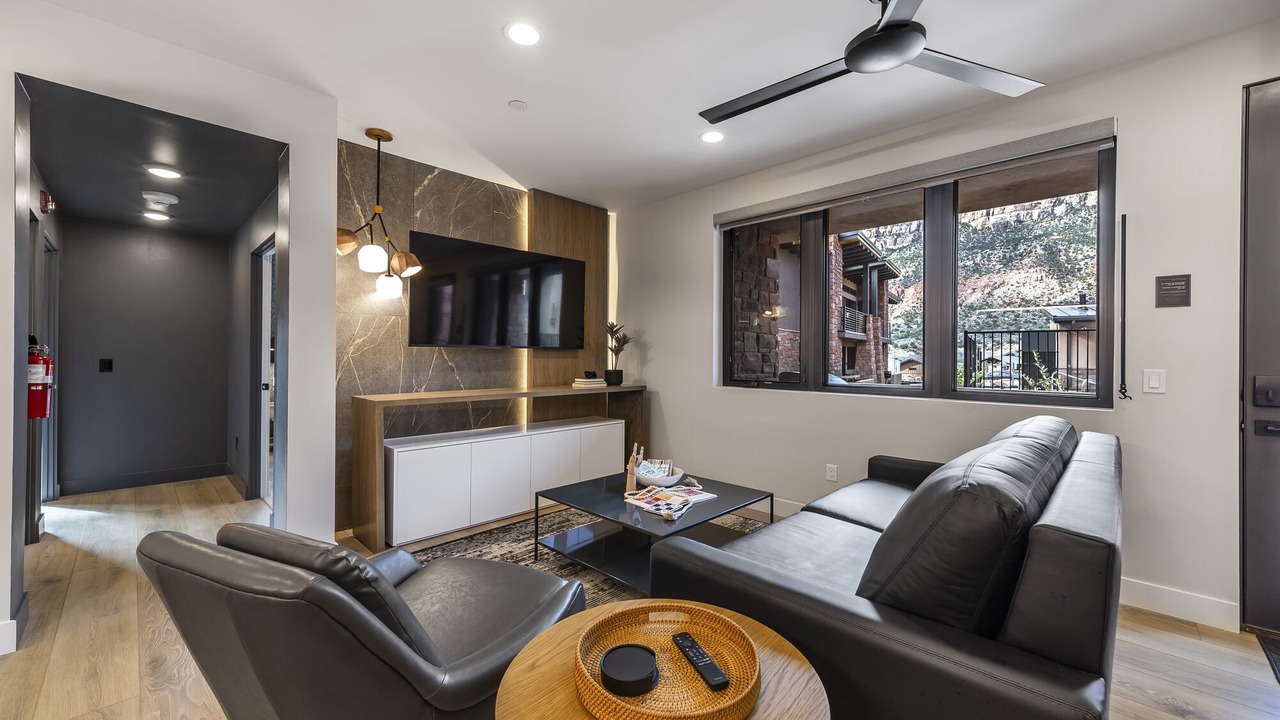 Photo of Livingroom in Zion National Park South Entrance