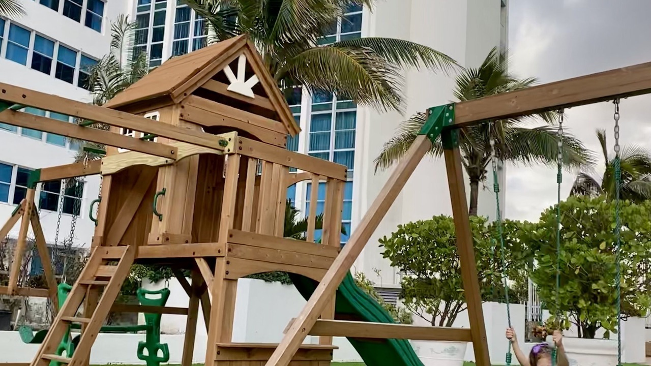 Photo of Others in Mid Beach