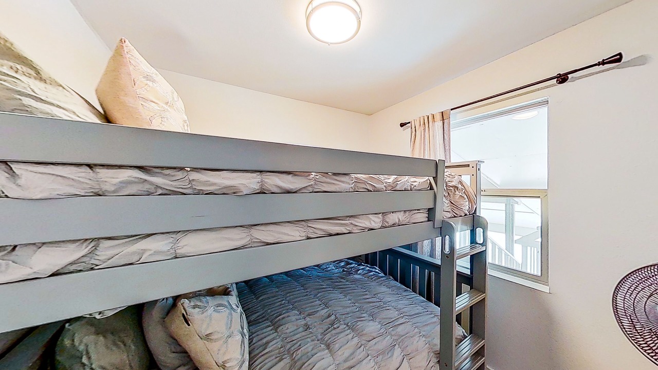 Photo of Bedroom in Horseshoe Bay