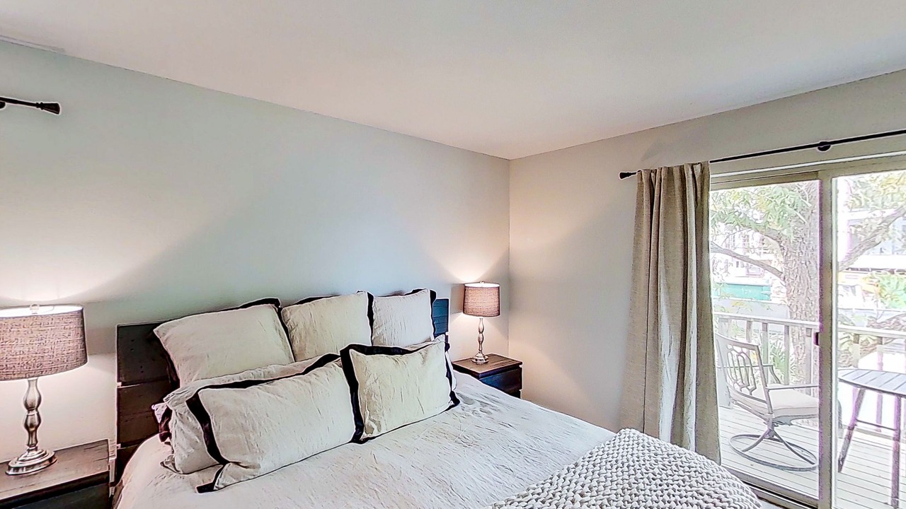 Photo of Bedroom in Horseshoe Bay