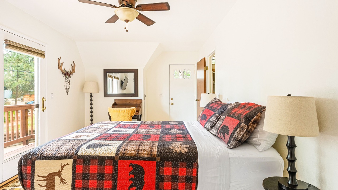 Photo of Bedroom in Big Bear City