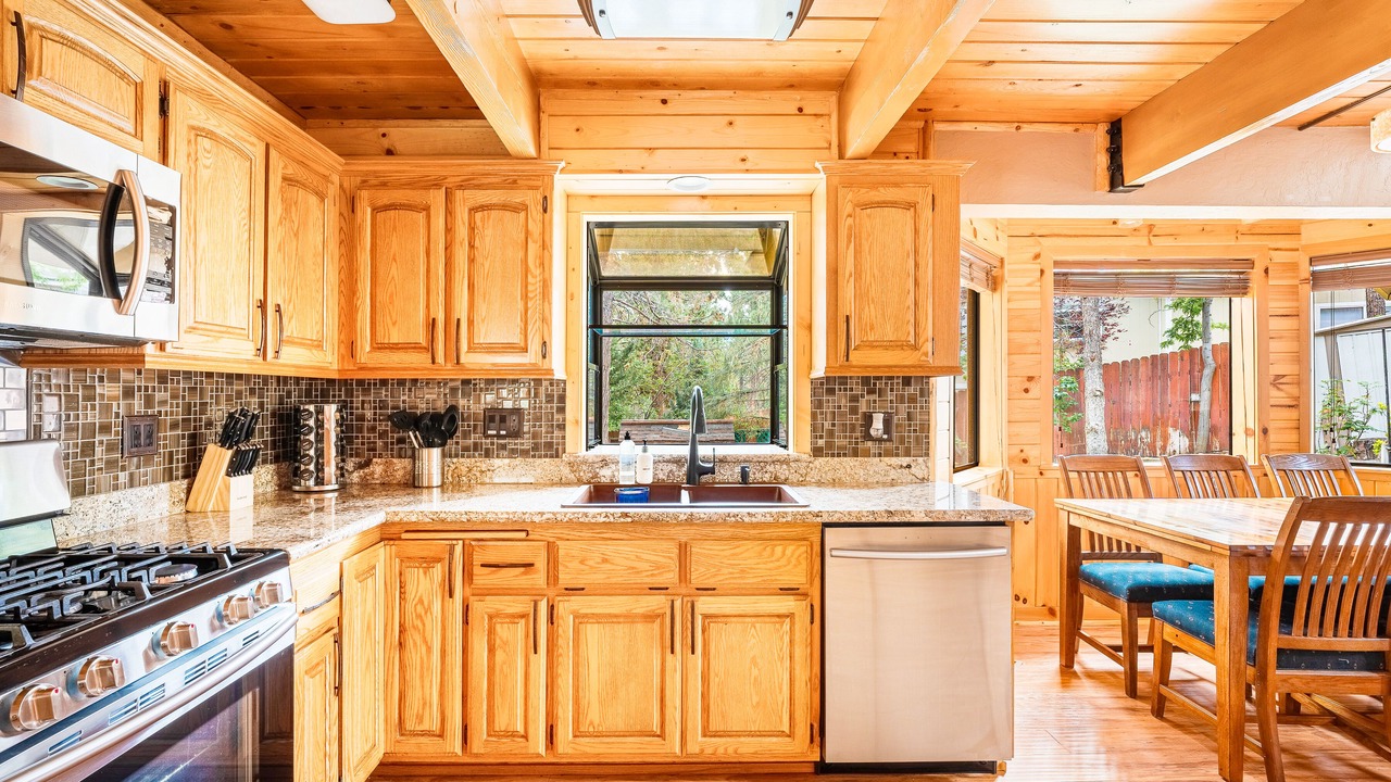 Photo of Kitchen in Big Bear City