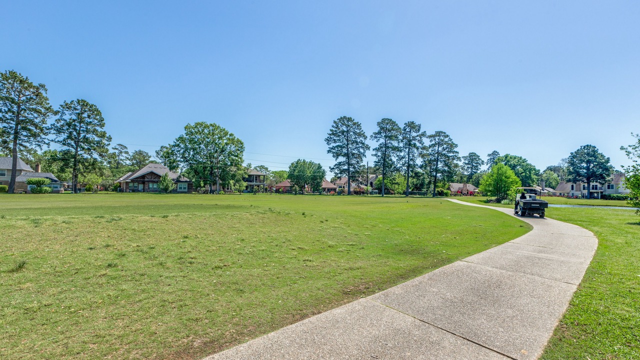 Photo of Others in Pinehurst Of Atascocita