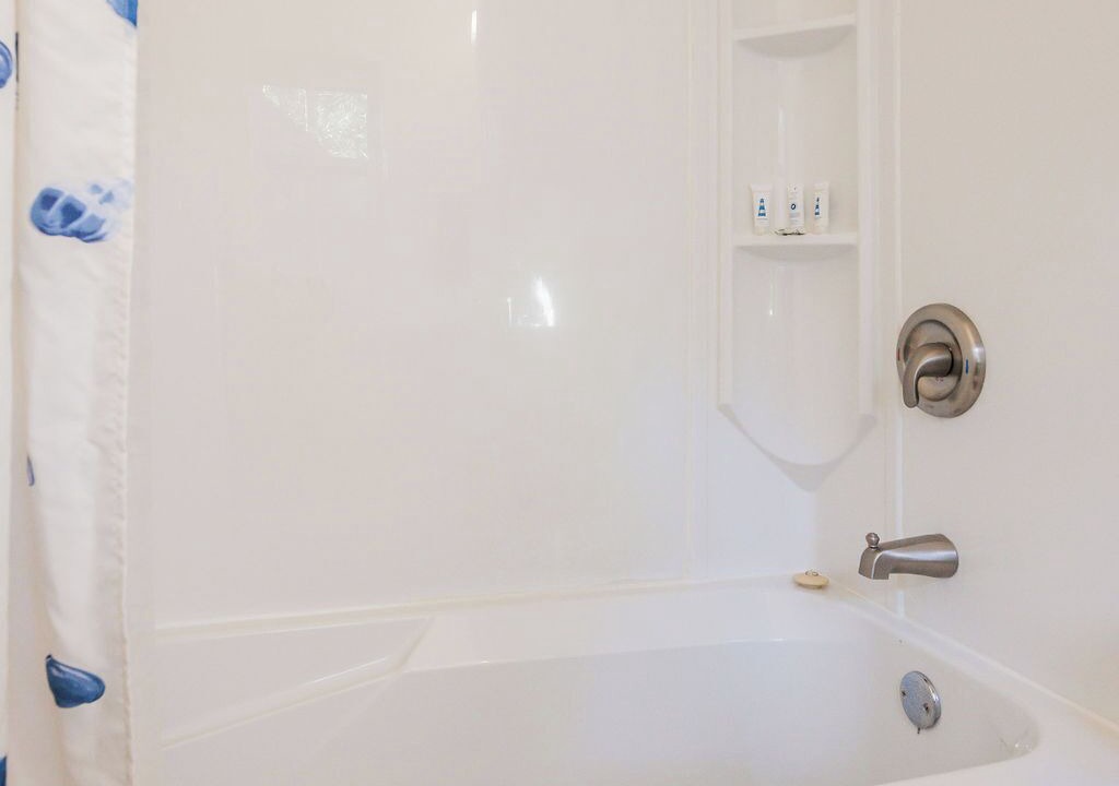 Photo of Bathroom in Boutiliers Point